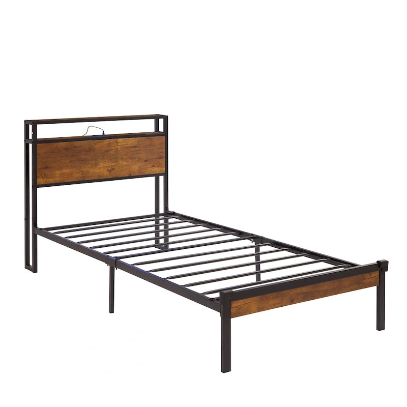Estructura de cama de plataforma de metal negro con cabecero de madera marrón rústica
