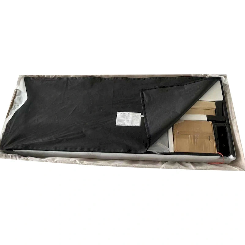 Cama tapizada tamaño Queen color gris con cabecero de tela de lino y soporte de listones