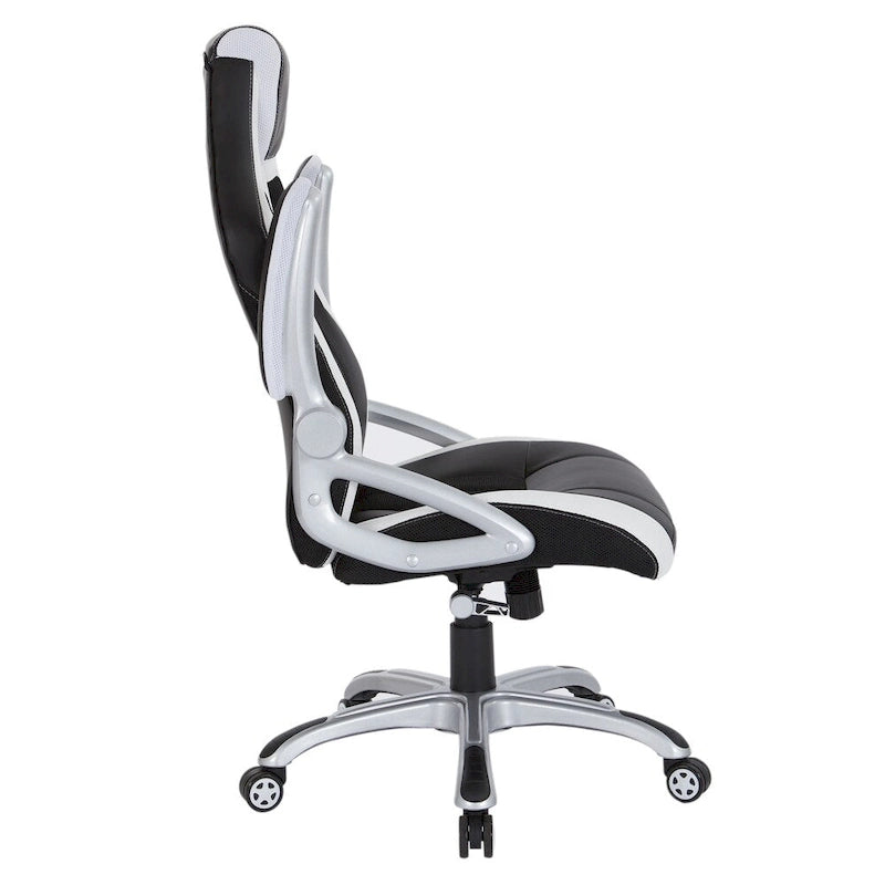 Silla gamer de malla y cuero sintético en dos tonos, con brazos acolchados abatibles