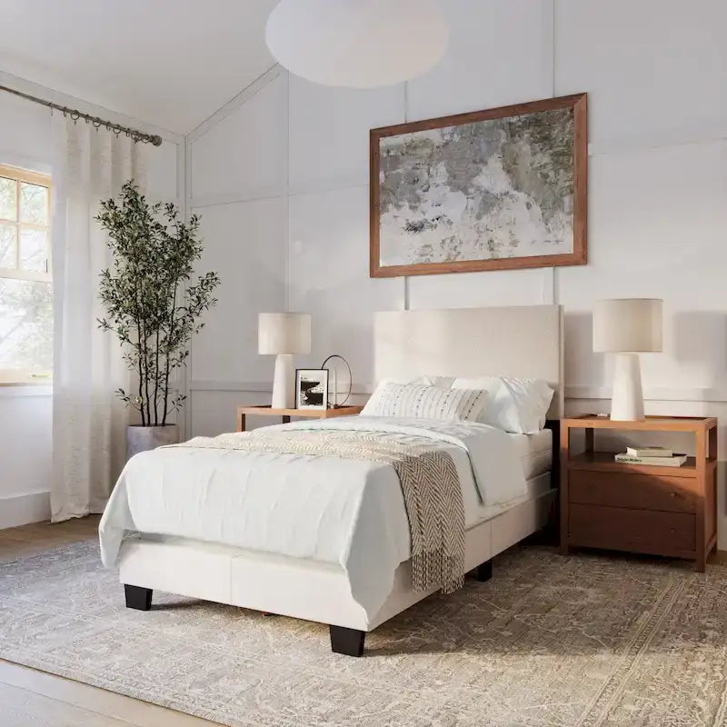 Estructura de cama tapizada de tela moderna con diseño de cabecero rectangular acolchado