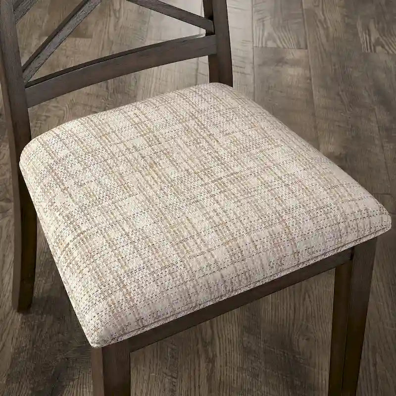 Silla de comedor de madera color espresso con respaldo de celosía y asiento tapizado