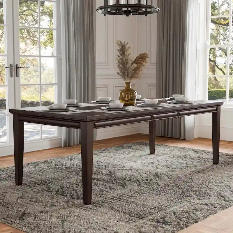 Mesa de comedor rectangular de madera moderna con faldón facetado y patas cónicas